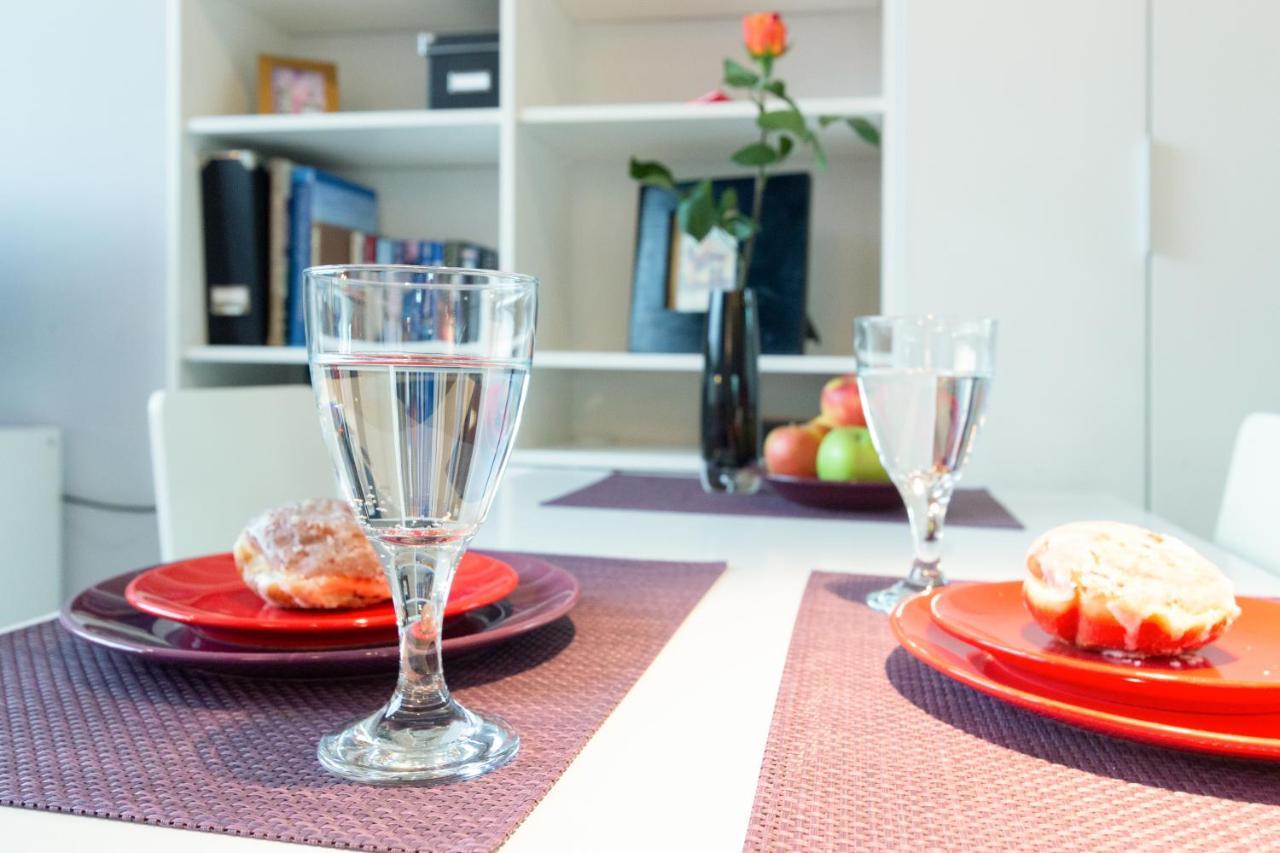 Secret Charm Fully Equipped Apt With Balcony Krakow Exterior photo