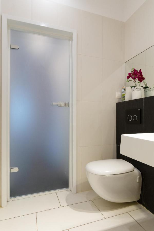 Secret Charm Fully Equipped Apt With Balcony Krakow Exterior photo